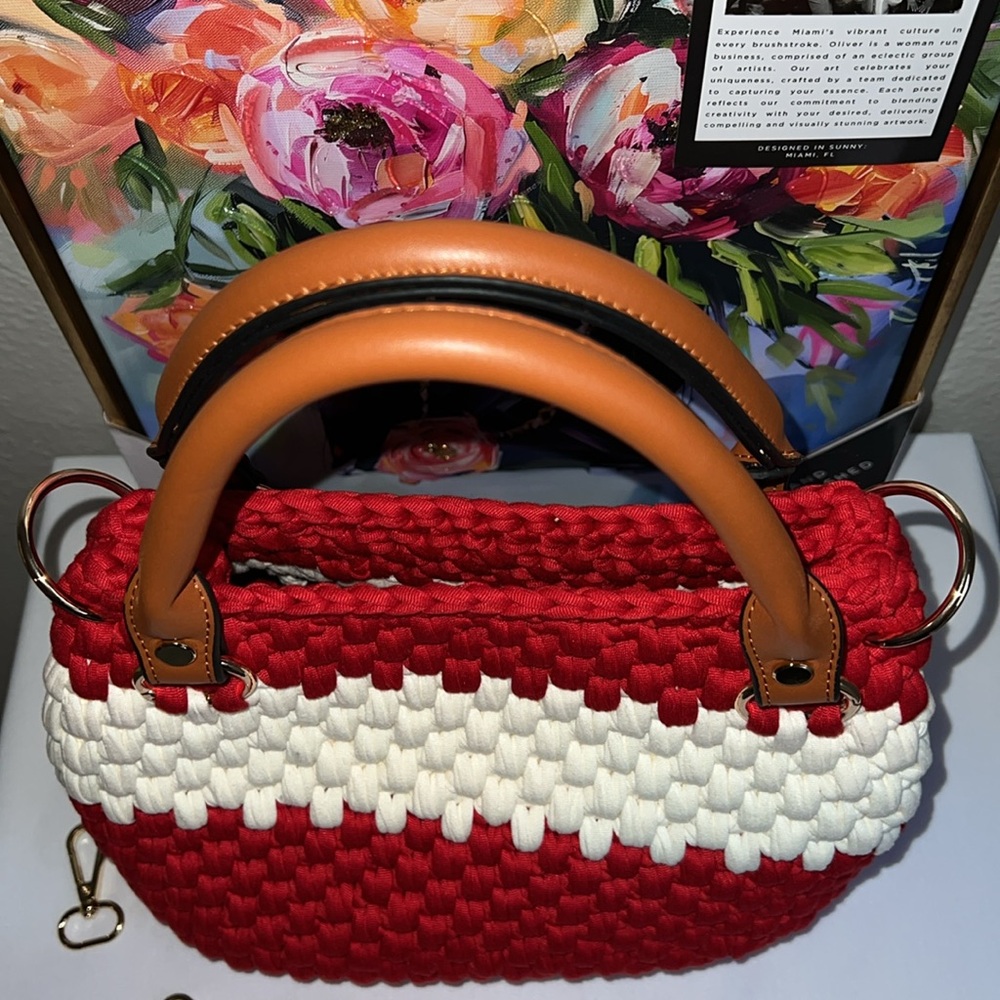 Hand Crafted Top Handle Shoulder Bag - Picture 8 of 17